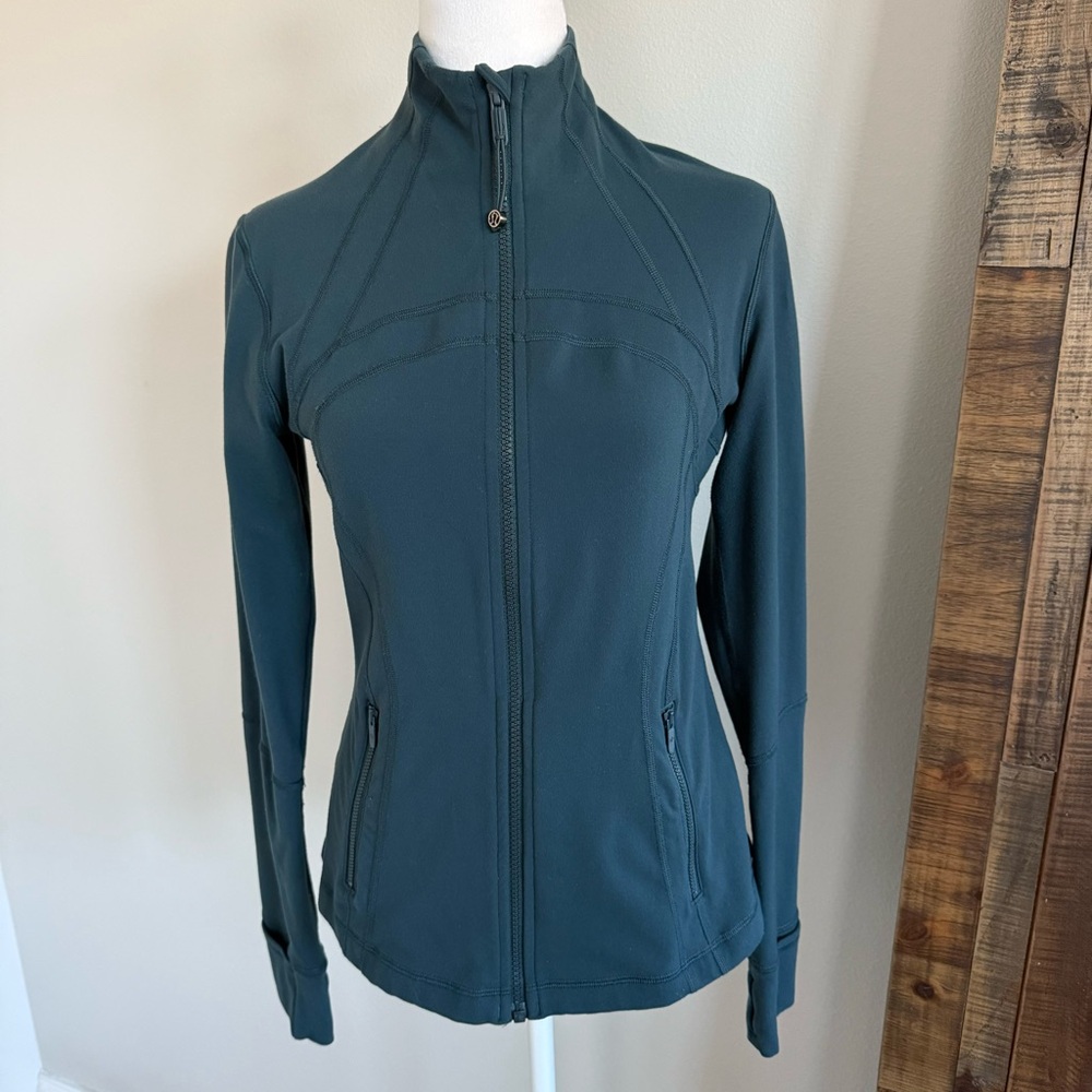 lululemon athletica Women's Jacket in Dark Teal